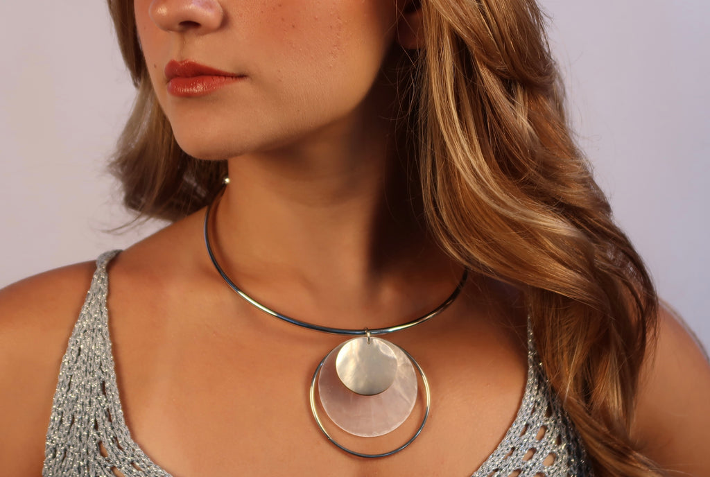 Bold Coastal Loop Necklace