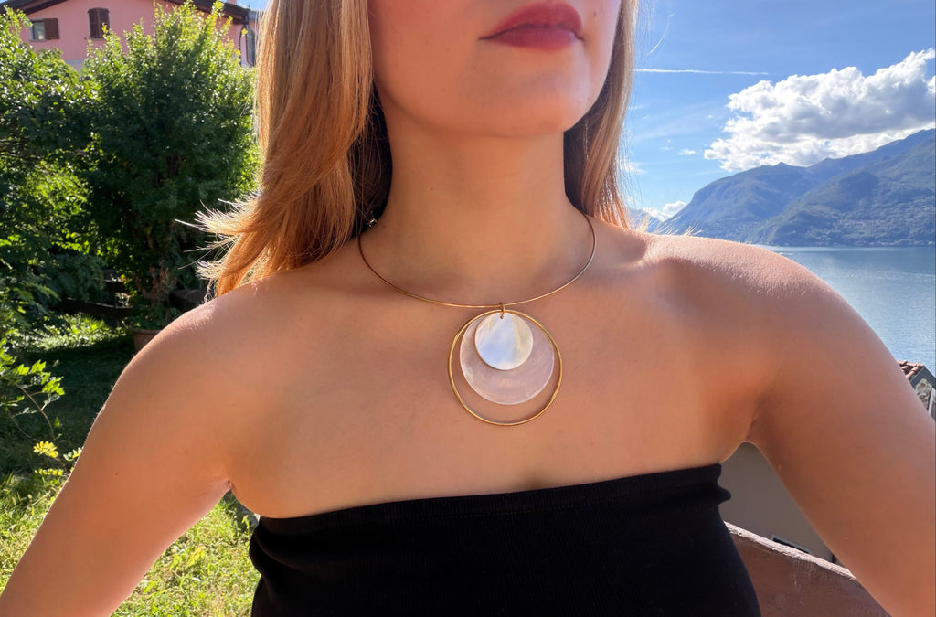 Bold Coastal Loop Necklace - Gold