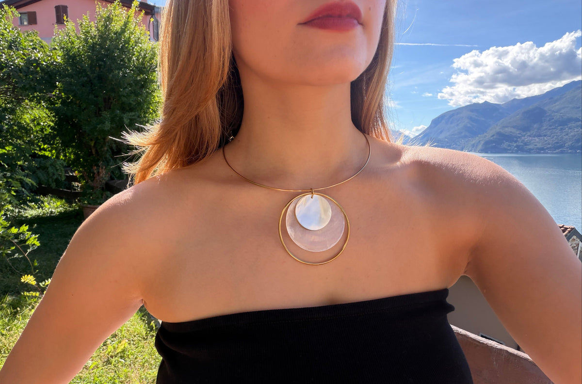 Bold Coastal Loop Necklace - Gold